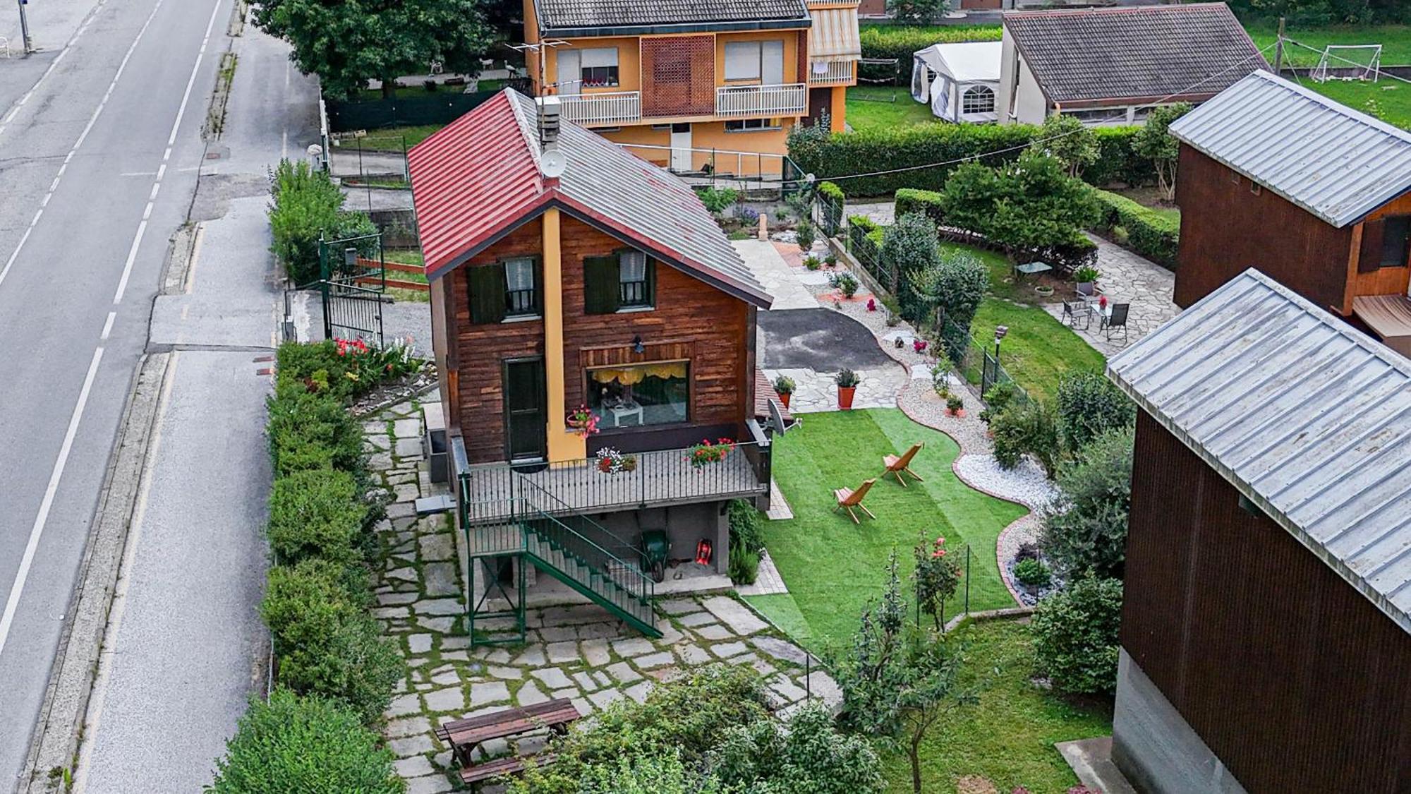 Woodhouse Paesana Villa ภายนอก รูปภาพ